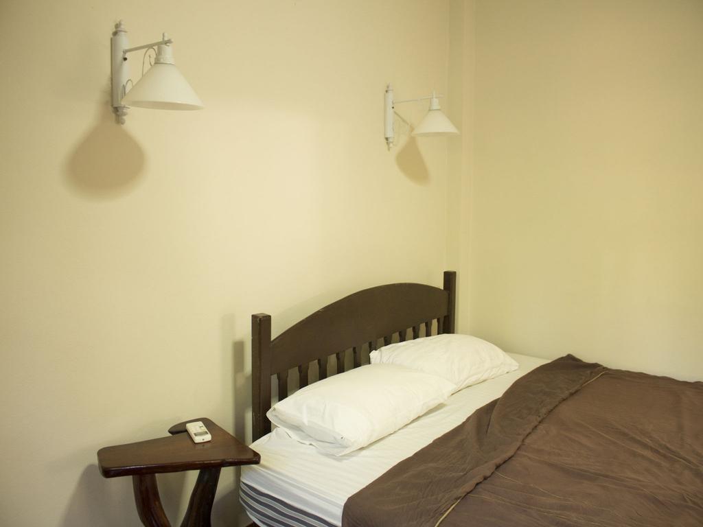 Jungle Gym Hotel Haad Rin Ngoại thất bức ảnh